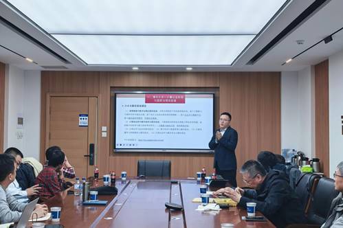 a3045a24f7e6a1497fb10cf7df40c5c6